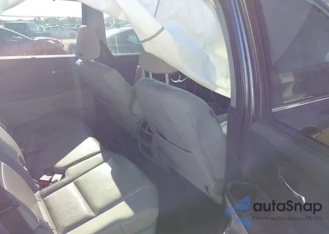 2022 Honda Pilot 2Wd Ex-L из США, поврежденный, VIN 5FNYF5H58NB010685